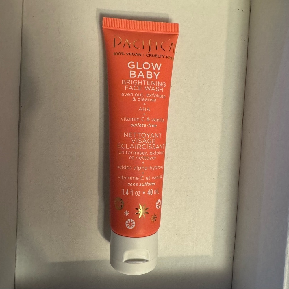 Pacifica Glow Baby Brightening Face‎ Wash